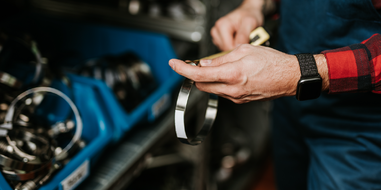 how to source custom components blog
